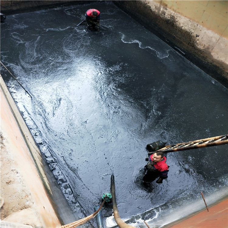 礼县废水池清理